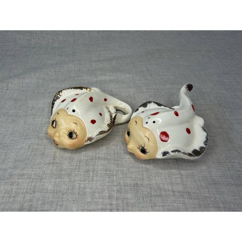 Anthropomorphic Anthro Stingray Red Polka Dot Salt Pepper Shakers 1950's